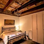 Le Stanze Dei Ghibellini