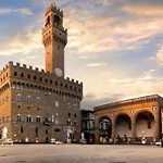 La Musa Di Via Dante