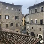 Peruzzi Royal Suite