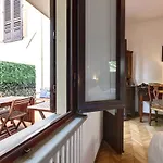 Alfani Deluxe Apartment By Mamo Florence