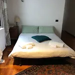 Sotto Il Tetto Di Sofia