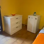 Room House Elena