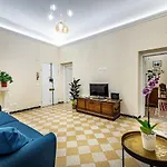 Brunelli Apartments Florence