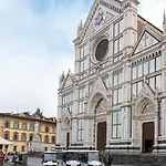 Eclectic Apartment In Santa Croce