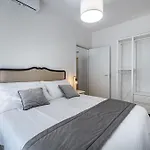 Yid Maroncelli Apartment