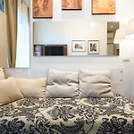 Belfiore Mage Apartment