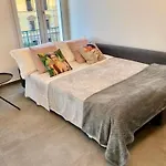 Florence Center Apartment