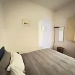 Ponte Vecchio View Apartment By Florencehospitality Com