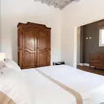 Ghiberti Apartment by Firenze Prestige