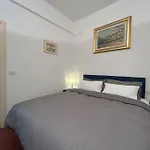 Ponte Vecchio View Apartment By Florencehospitality Com