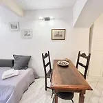 Adg Apartment 33