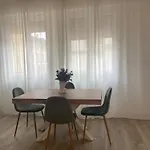 Private Room In Daniela\'S House