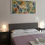 Marzocco - Sweet Dreams In Florence