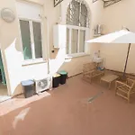 Amalia Apartment Via La Farina
