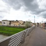 Indipendent Studio Apartment With Terrace - Parking