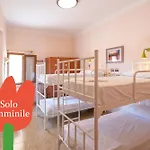 Hostel Archi Rossi