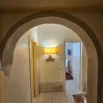 San Lorenzo Apartments