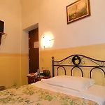 Hotel Desiree