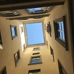 Residenza D\'Epoca Al Numero 8