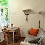 The Florence Nest