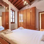 Savonarola Loft