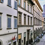 Wine Apartments Florence Pinot