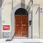 Santa Croce Nest