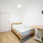 Florentine Nest In Piagentina