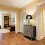 Algila Luxury Torrigiani Apartments