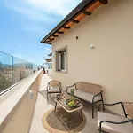 Penthouse With Terrace Over Florence