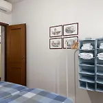 Signoria Apartment With Patio