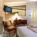 Duomo Luxury Apartment With Private Pool