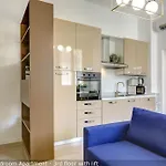 Cavour Apartments By Mamo Florence