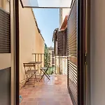 Green Flat, Via Guelfa