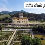 Florence Apartment, Garden And Parking