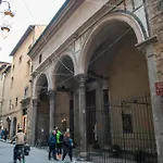 Mamo Florence - Borgo San Jacopo Apartment