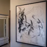 Yd Bright And Luxury Art Apartment