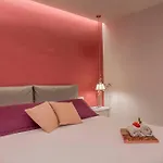 Silk Art Florence Apartment