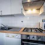Yd Quiet Apt Leopolda With Parking