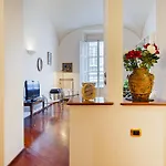 Lungarno Prestige - Residenza Nobiliare