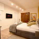Centro Storico - Leopoldo Apartment