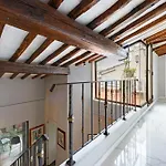 Regina House By Mmega