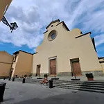 Oltrarno Charm Apartment