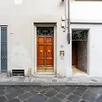 Laura 10