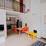 Gemme Fiorentine Apartments In Front Of The Train Station 5 Minutes From The Centre Free Parking
