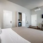 Blu Notte Guest House