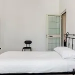 Agrifogli - Sweet Dreams In Florence