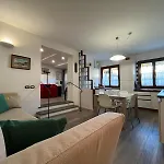 San Gaggio Apartment With Patio