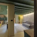 Sant\'Ambrogio Oasis Apartment