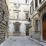 Stunning Apt 5Min Walk To Duomo